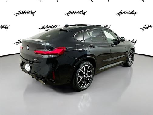 2025 BMW X4 xDrive30i