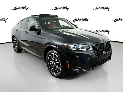 2025 BMW X4 xDrive30i