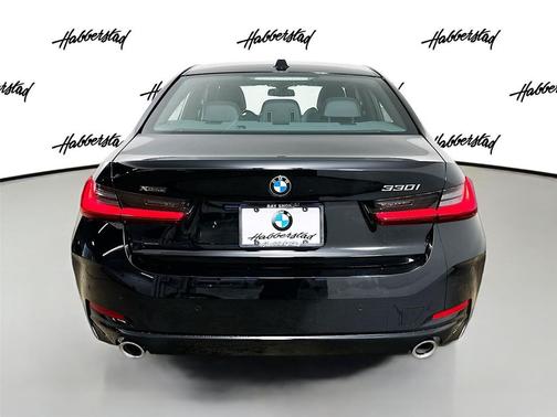 2025 BMW 330 i xDrive