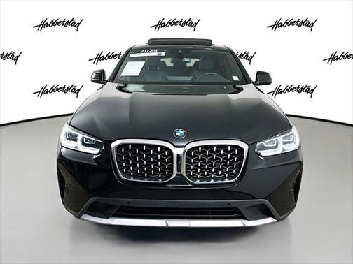 2024 BMW X4 xDrive30i