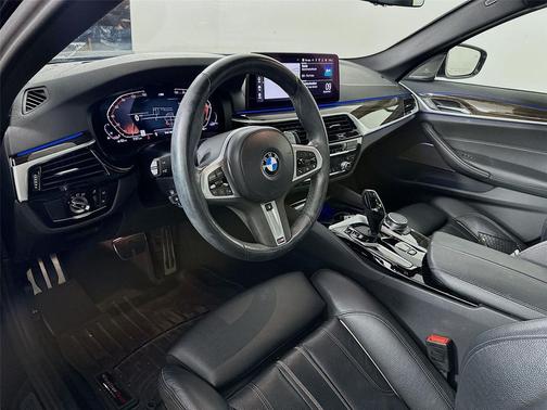 2023 BMW 540 i xDrive