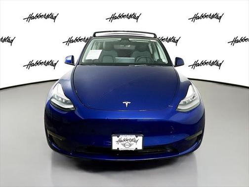 2022 Tesla Model Y Long Range Dual Motor All-Wheel Drive