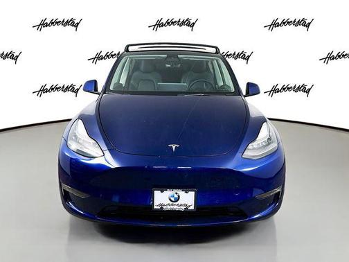 2022 Tesla Model Y Long Range Dual Motor All-Wheel Drive
