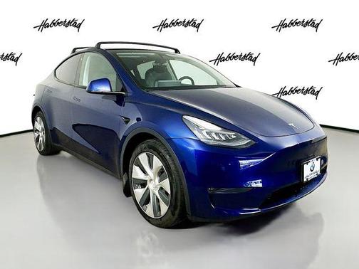 2022 Tesla Model Y Long Range Dual Motor All-Wheel Drive