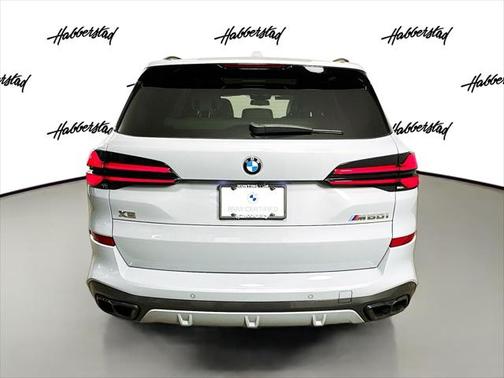 2024 BMW X5 M60i