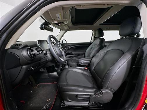 2023 MINI Hardtop Cooper
