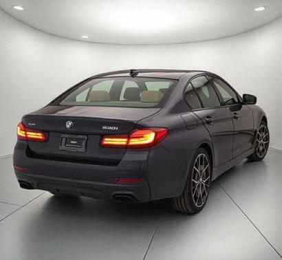 2022 BMW 530 i xDrive