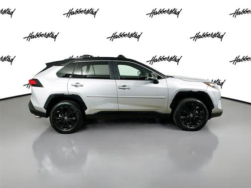 2022 Toyota RAV4 Hybrid SE