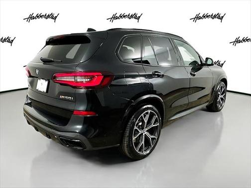 2022 BMW X5 M50i