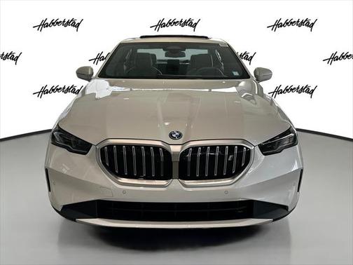 2025 BMW i5 xDrive40