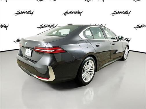 2024 BMW 530 i xDrive