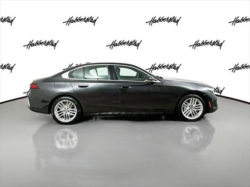 2024 BMW 530 i xDrive