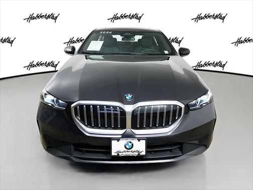 2024 BMW 530 i xDrive