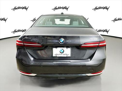 2024 BMW 530 i xDrive
