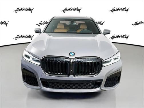 2022 BMW 740 i xDrive