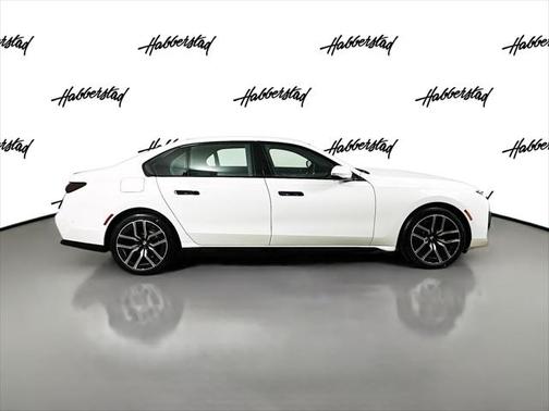 2025 BMW i7 xDrive60