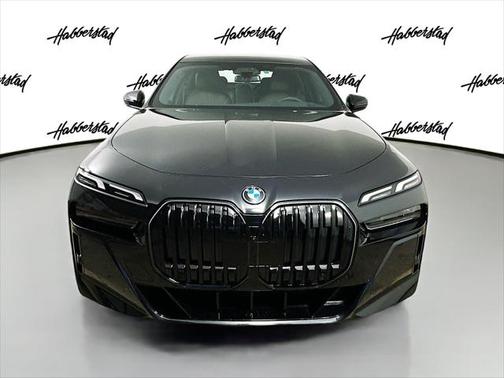 2025 BMW i7 xDrive60