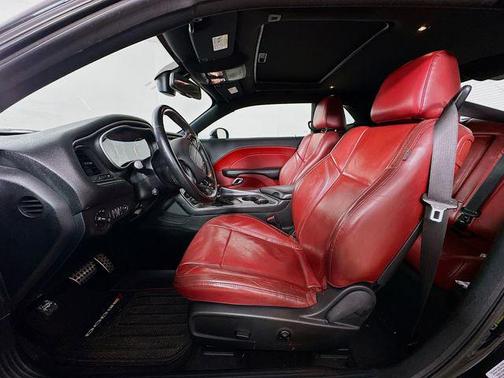 2017 Dodge Challenger R/T