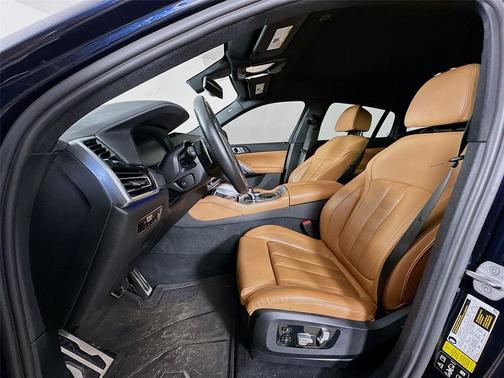 2022 BMW X6 xDrive40i