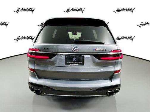 2023 BMW X7 M60i