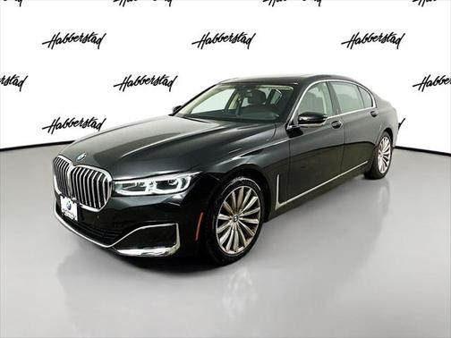 2022 BMW 740 i xDrive