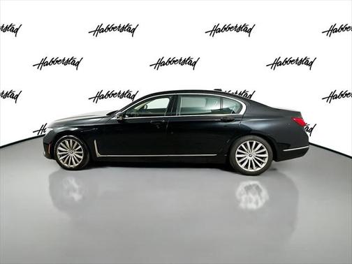 2022 BMW 740 i xDrive