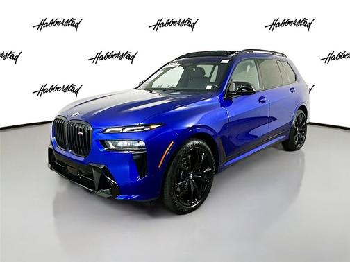 2023 BMW X7 M60i