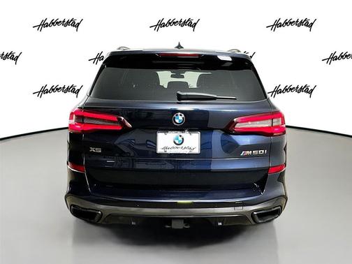 2021 BMW X5 M50i