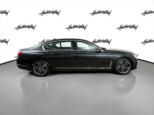 2022 BMW 750 i xDrive