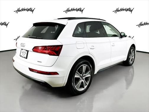 2020 Audi Q5 45 Premium Plus