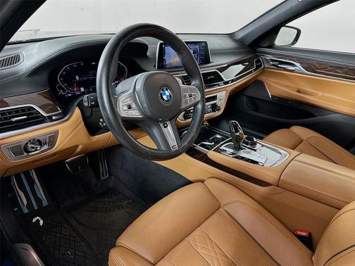 2022 BMW 750 i xDrive