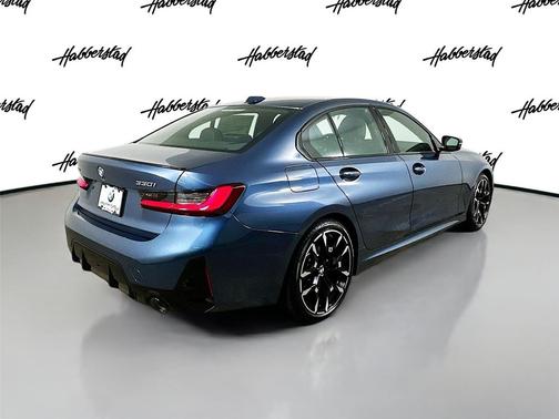 2025 BMW 330 i xDrive