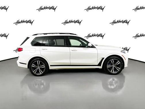 2021 BMW X7 M50i