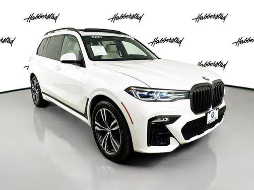 2021 BMW X7 M50i
