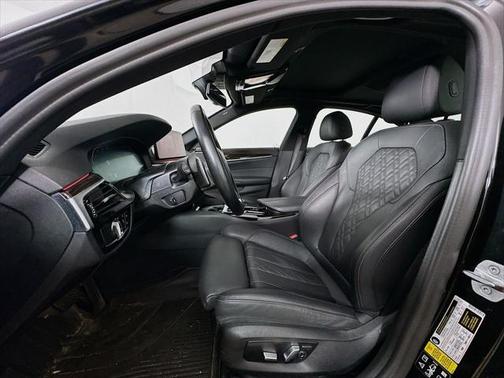 2022 BMW 530 i xDrive