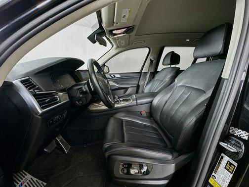 2019 BMW X7 xDrive40i