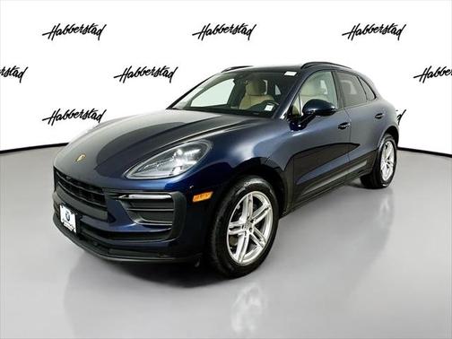 2022 Porsche Macan Base