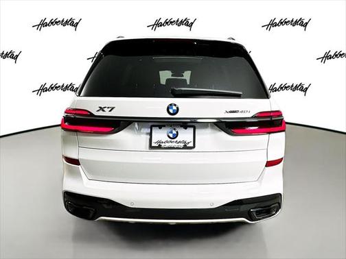 2026 BMW X7 xDrive40i