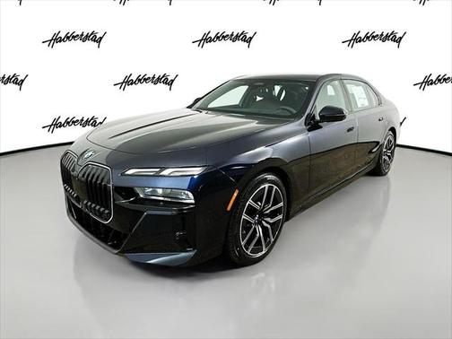 2025 BMW 740 i xDrive