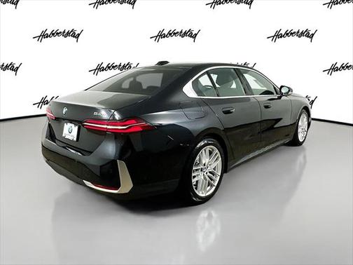 2025 BMW 540 i xDrive