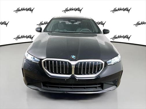 2025 BMW 540 i xDrive