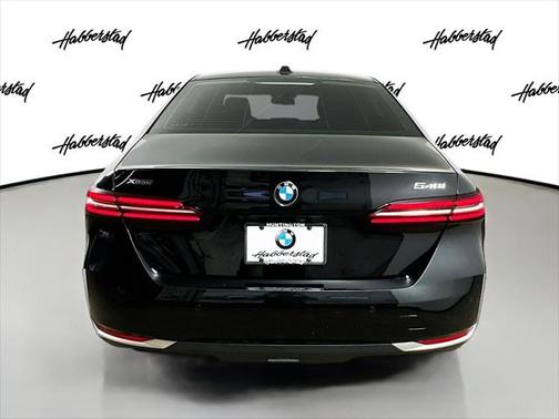 2025 BMW 540 i xDrive