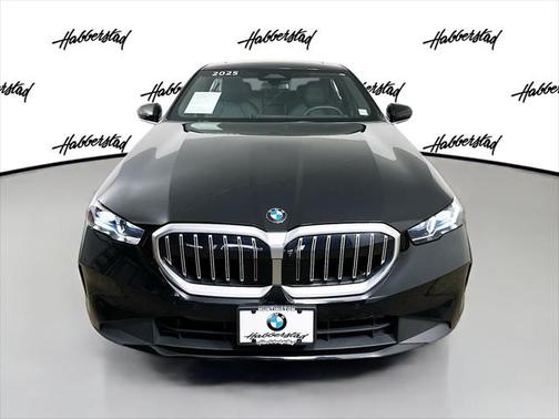 2025 BMW 540 i xDrive