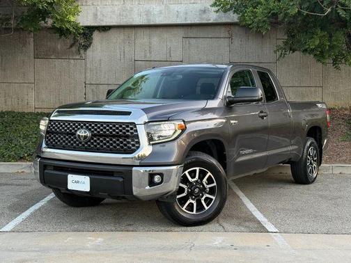 Gray 2019 Toyota Tundra SR5