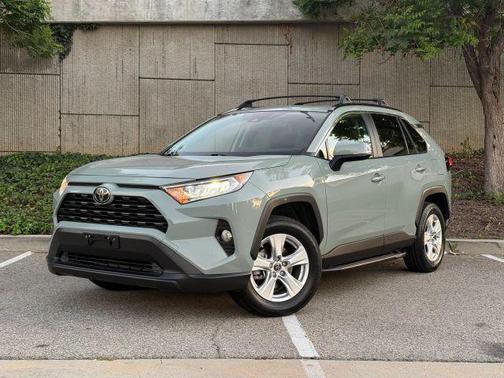 Green 2019 Toyota RAV4 XLE
