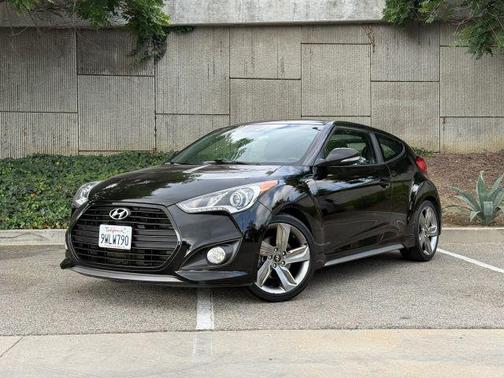 Ultra Black 2015 Hyundai Veloster Turbo