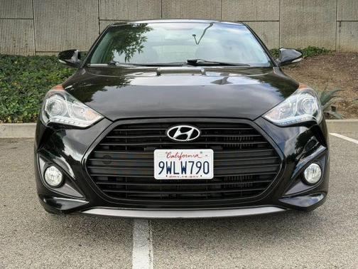 Ultra Black 2015 Hyundai Veloster Turbo