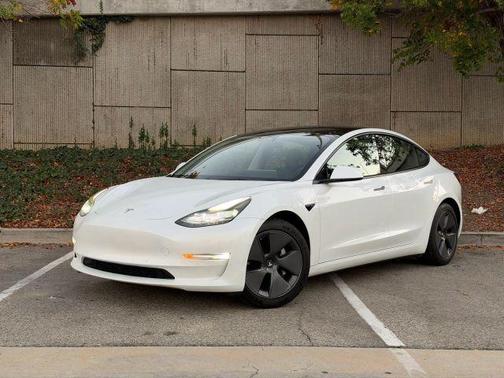 White 2022 Tesla Model 3 Long Range