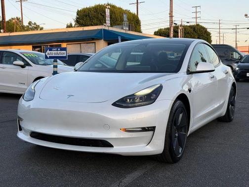 White 2022 Tesla Model 3 Long Range