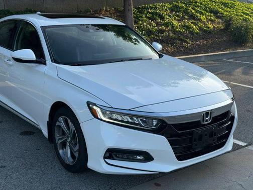 White 2018 Honda Accord EX-L
